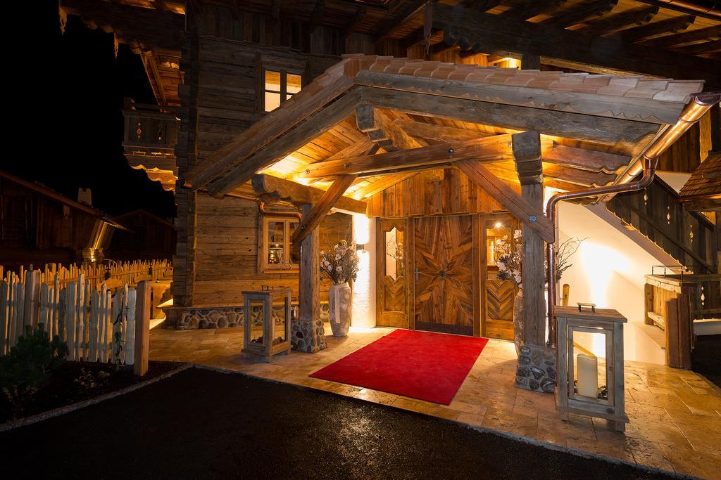 Chaletdorf Auszeit Hüttschlag Стая снимка