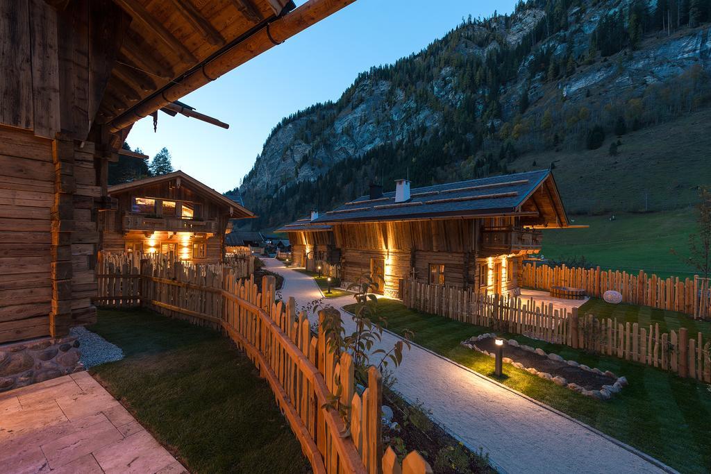 Chaletdorf Auszeit Hüttschlag Стая снимка
