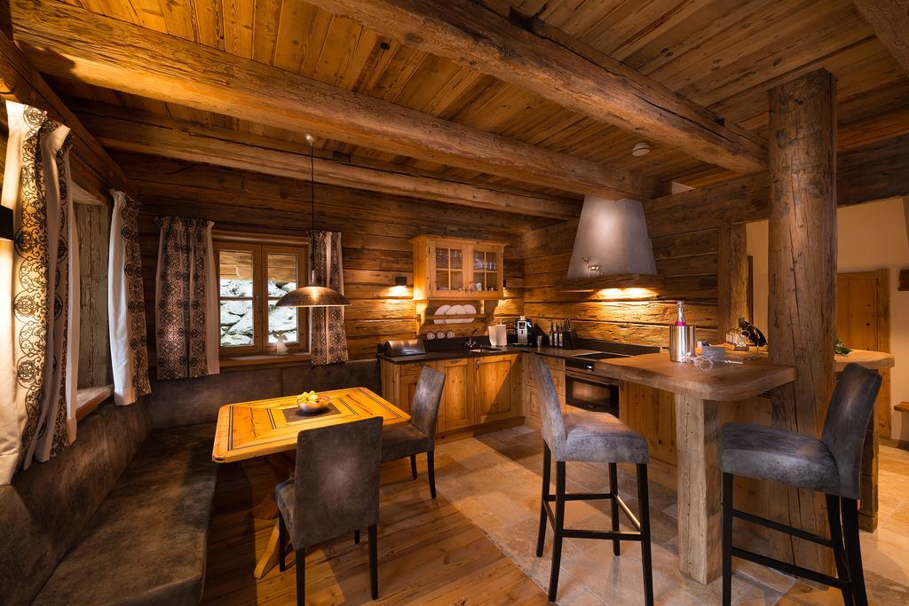 Chaletdorf Auszeit Hüttschlag Стая снимка